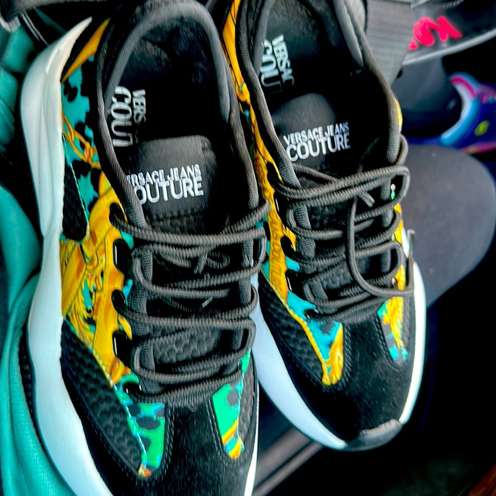 Versace jeans couture sneakers worn only once incredible price